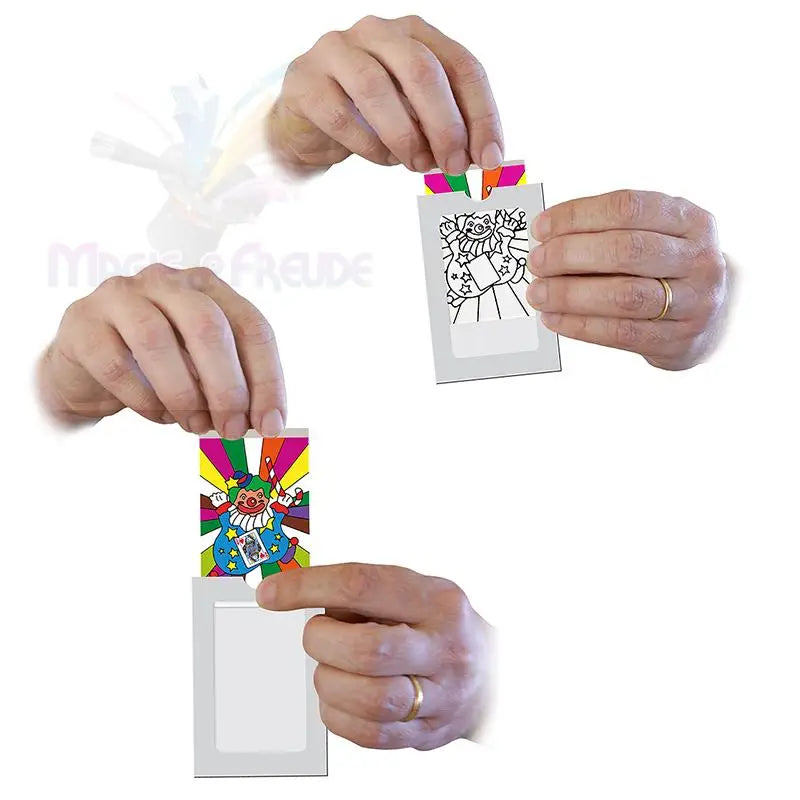 Ein Zaubertrick, bei dem sich eine Malvorlage in eine bunte Clown-Illustration verwandelt.