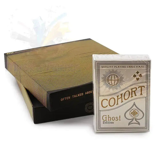 Cohort Ghost Edition Spielkarten in weißer Box vor eleganter goldverzierter Verpackung