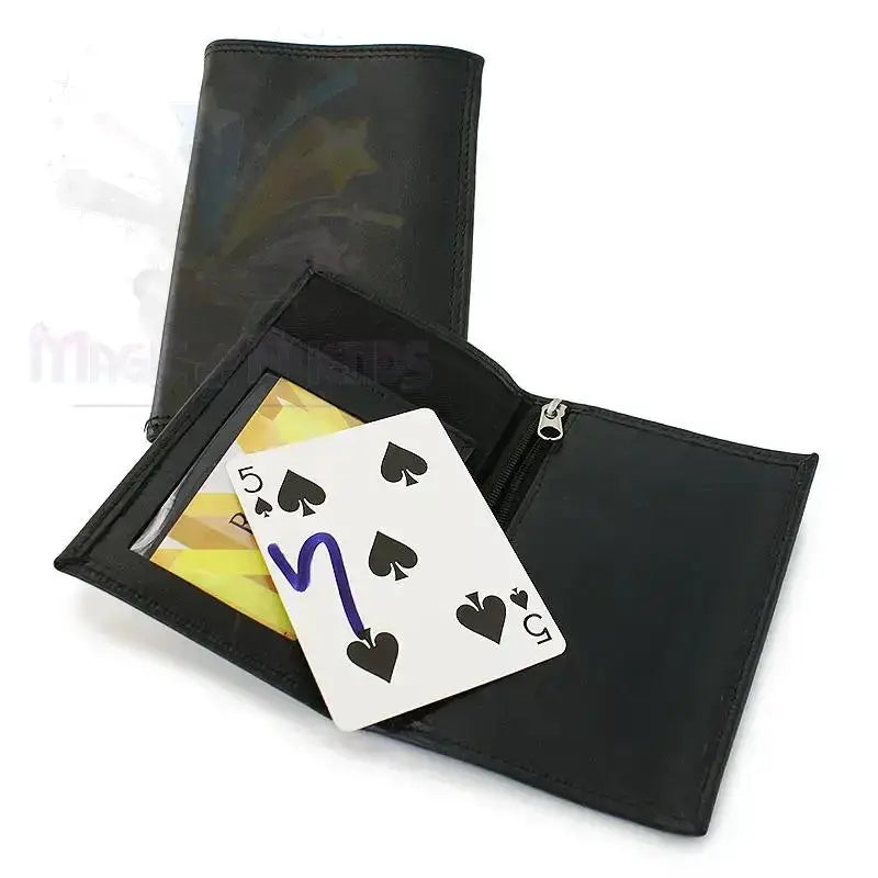 Wonder Wallet by Difatta
