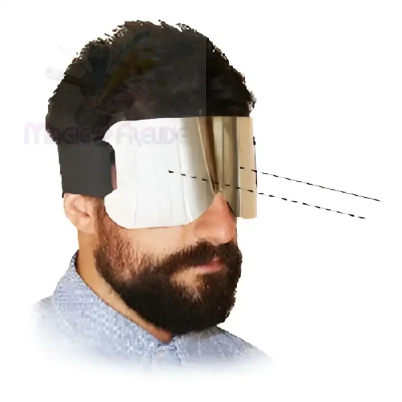 Ein Mann trägt eine reflektierende Augenmaske, die das Licht blockiert und eine Lichttherapie ermöglicht.