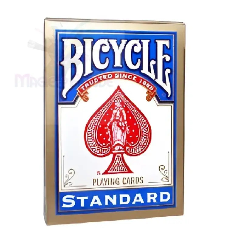 Eine goldene und blaue Tuck-Box für Spielkarten der Marke Bicycle mit einem roten Pik-Design.