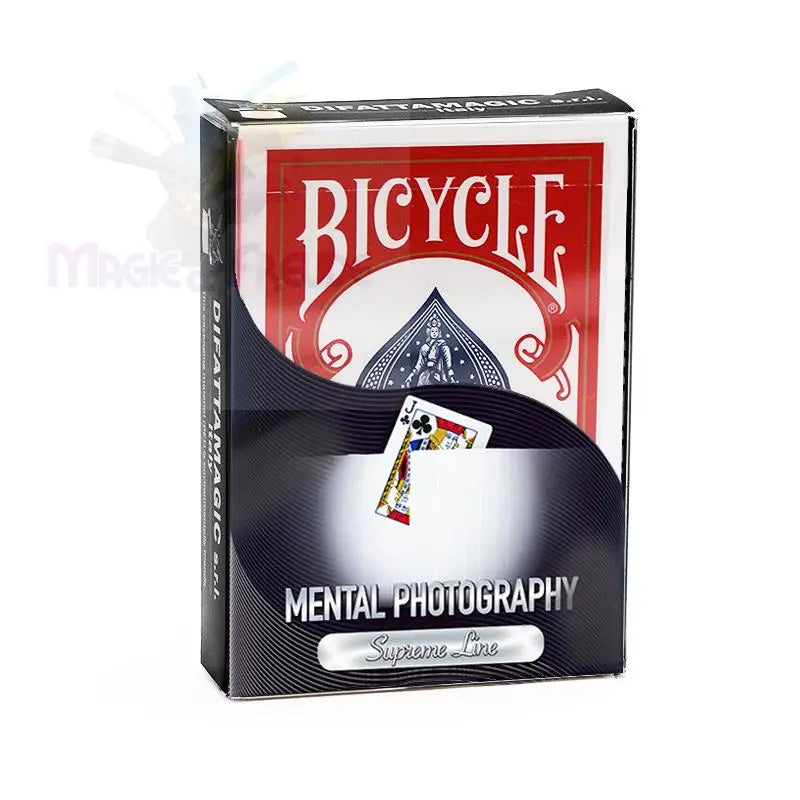 Eine Schachtel mit Bicycle-Spielkarten mit einem ’Mental Photography’-Gimmick.