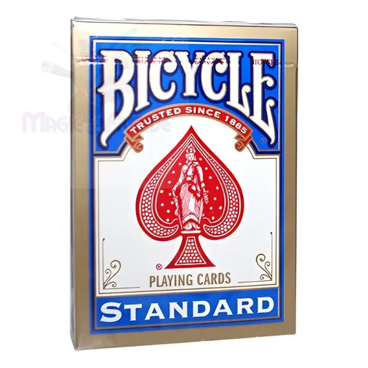 Ein Kartenspiel von Bicycle, Ausgabe ’Standard’, mit einem goldenen und blauen Design.