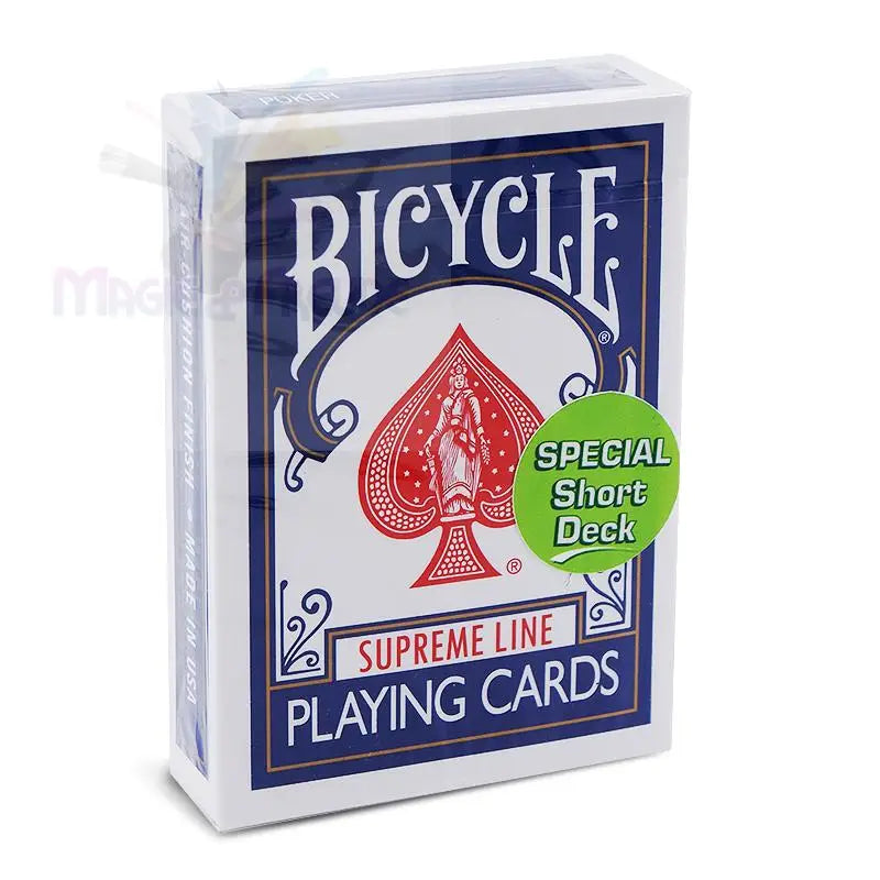 Ein Deck von Spielkarten der Marke Bicycle mit dem Etikett ’Special Short Deck’.