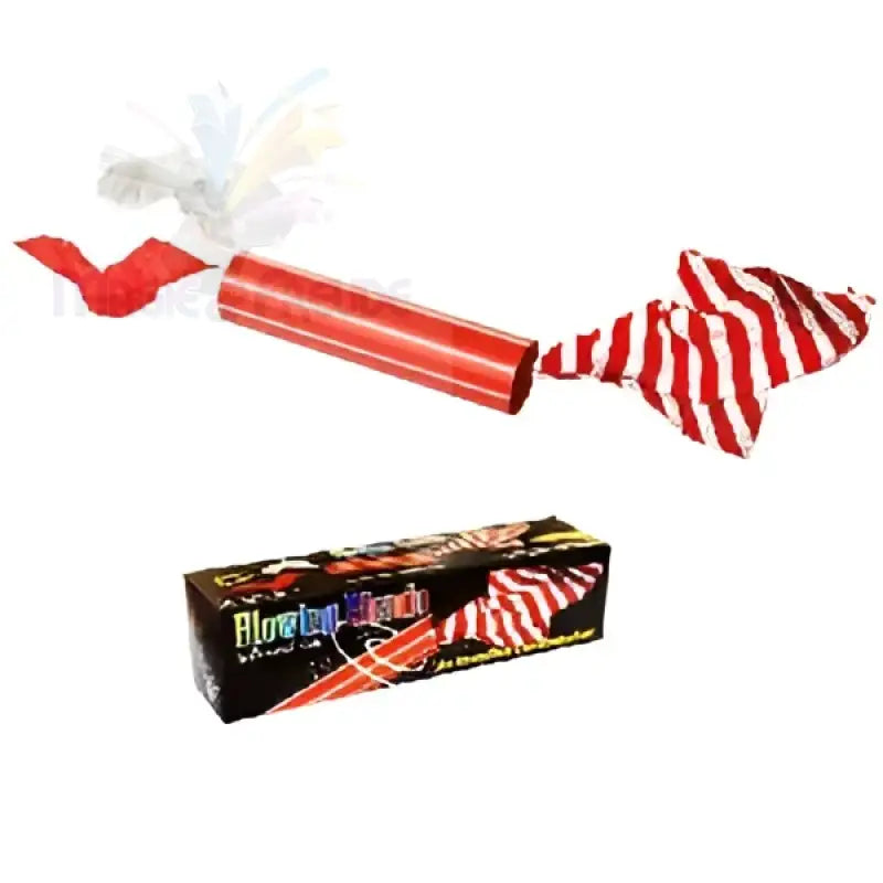 Ein Zaubertrickrequisit mit einem roten Schlauch, aus dem eine rot-weiß gestreifte Stoffschlange herauszublasen’ scheint.