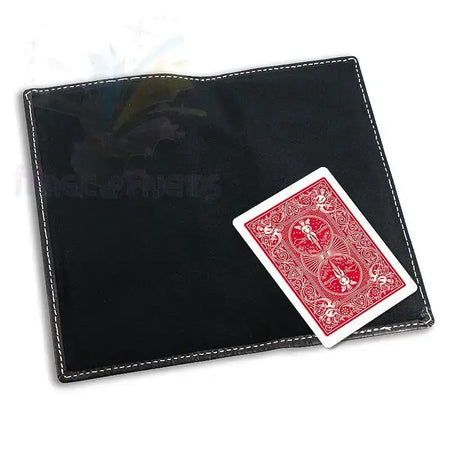 Close Up Pocket Mat - Black by Difatta
