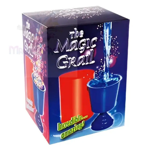 Ein farbenfroher Zauberkasten mit einer Illusion, die eine rote Tasse und einen blauen Kelch beinhaltet.