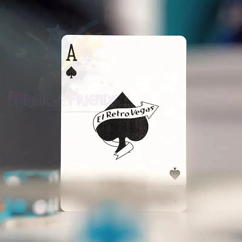 El Retro Playing Cards by Difatta