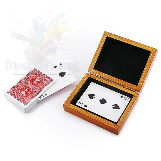 Magnetic Card Box by Difatta