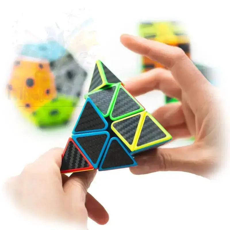 MeiLong Pyramid Carbon Fibre Cube by Difatta