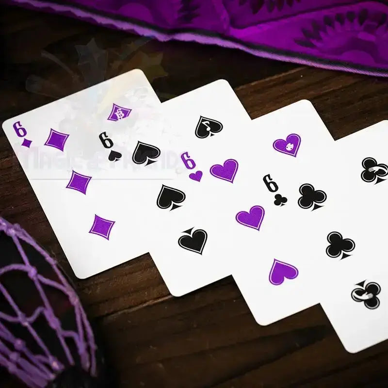 One Piece Playing Cards – Robin by Difatta