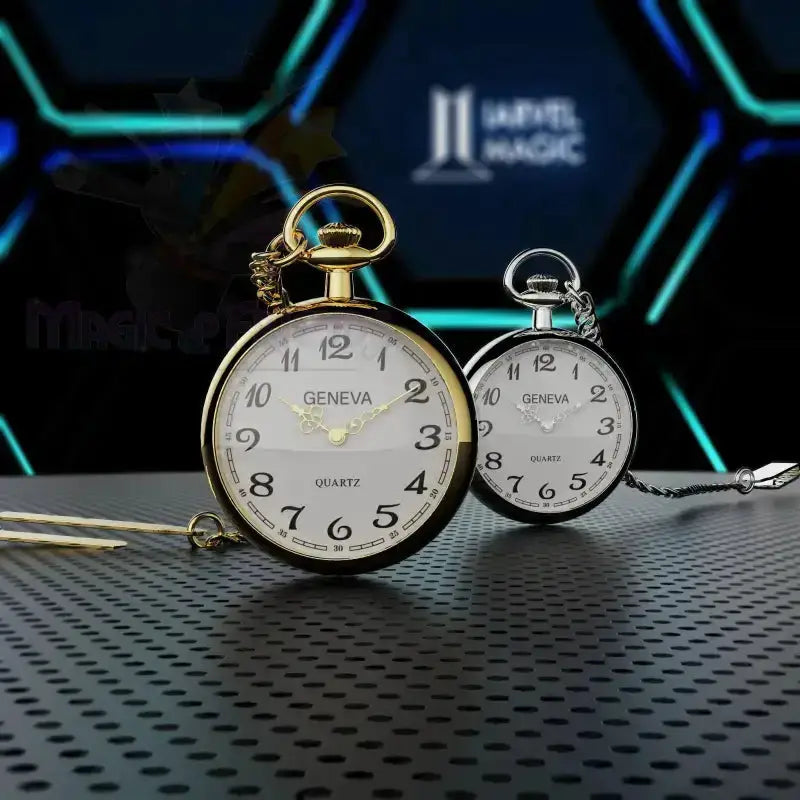 POCKET WATCH by IARVEL MAGIC/Silver by Difatta