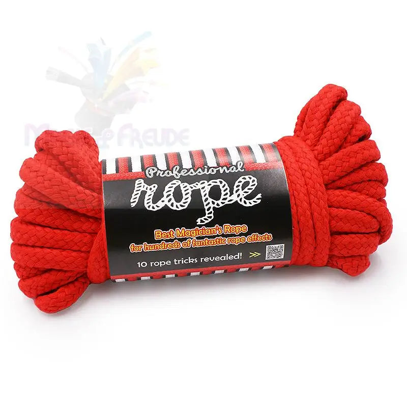 Eine Rolle rotes Zaubererseil.