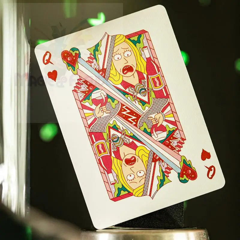 Eine Spielkarte, die eine Cartoon-Figur mit einem verzweifelten Gesichtsausdruck zeigt.