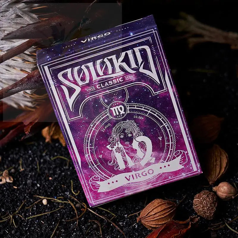 Spielkartenset zum Thema Jungfrau.