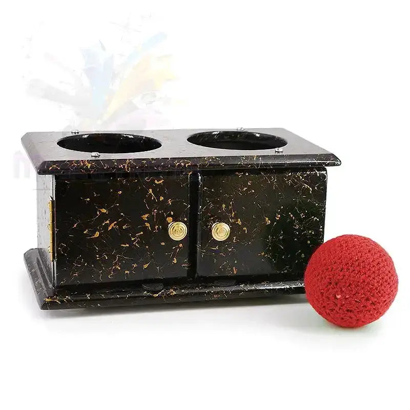 Sucker Ball Box by Difatta