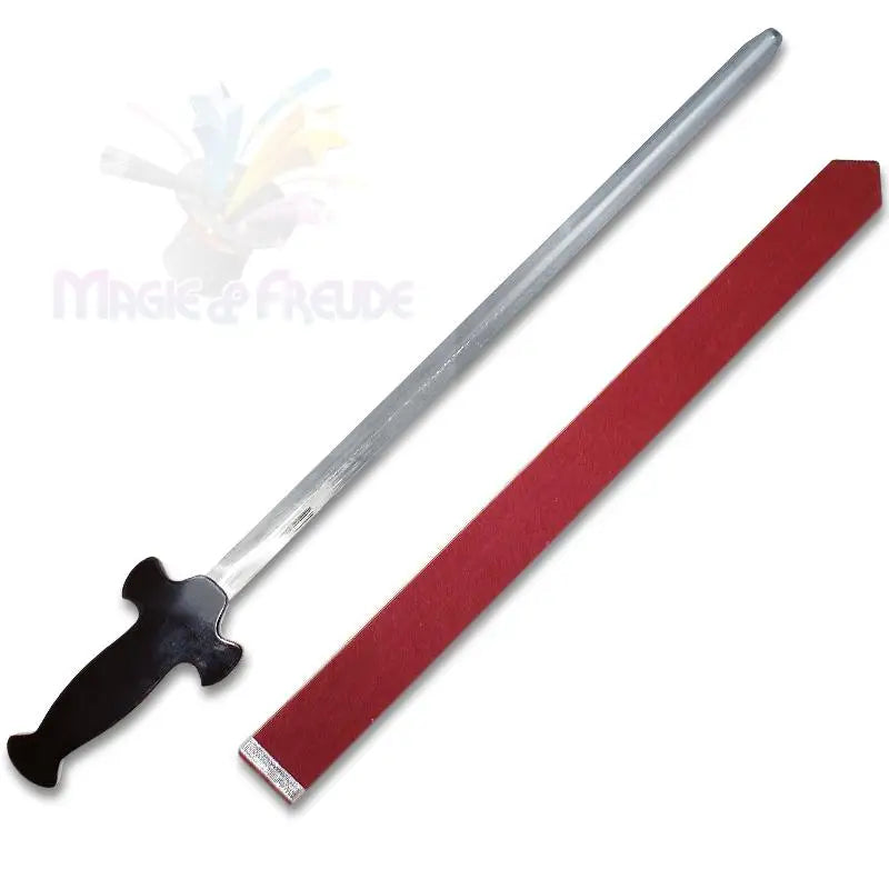 Ein Metallschwert mit schwarzem Griff und einer roten Scheide.