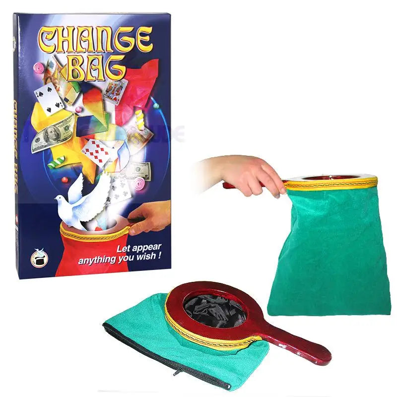 Eine magische Wickeltasche mit einem roten Griff und einem blaugrünen Beutel.